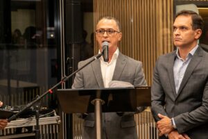 agencia-internacional-fitch-faz-nova-avaliacao-e-eleva-nota-da-unicred-centro-sul-para-abra